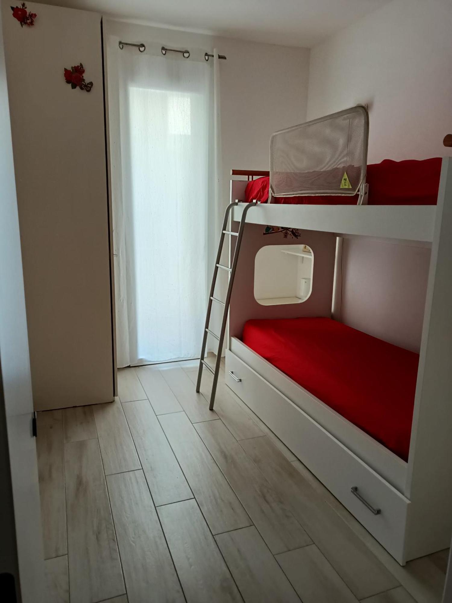 Appartamento Vacanze Alla Maddalena Ла Мадалена Екстериор снимка